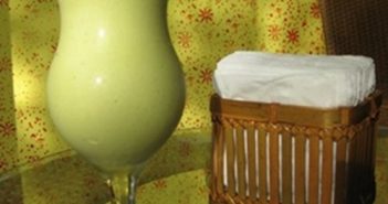 Cách làm sinh tố bơ độc đáo ngon khỏi chê Cách làm sinh tố bơ độc đáo ngon khỏi chê 3
