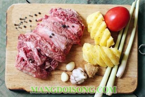 Cách làm thịt bò kho dứa chua ngọt ngon cơm ngày hè cho cả nhà ăn mê say không lo bị ngán 1