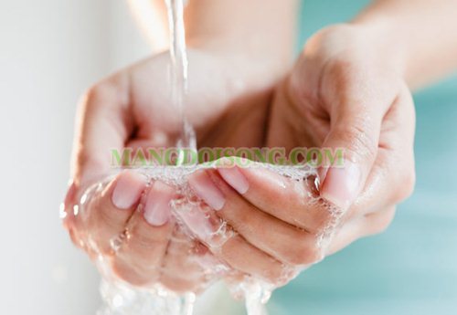 BÍ QUYẾT CHĂM SÓC MÓNG TAY 4