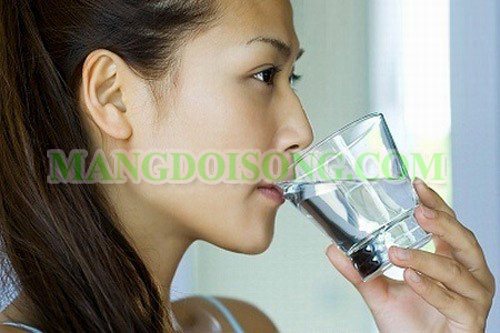 CÁCH LÀM MÓNG TAY NHANH DÀI 1