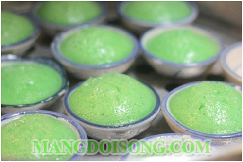 CÁCH LÀM BÁNH BÒ NƯỚC CỐT DỪA HƯƠNG LÁ DỨA THƠM NGON 3