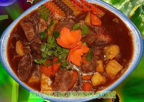 Cách làm bò nấu đớp ( boeuf en daube) thơm ngon theo công thức đầu bếp pháp 4
