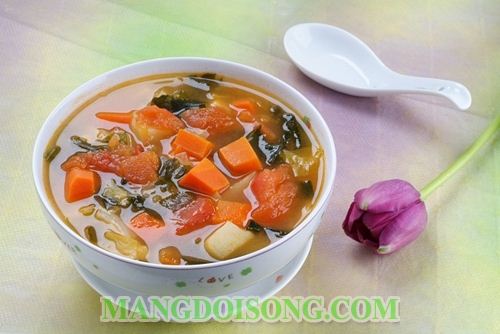 CÁCH LÀM CANH GÀ RONG BIỂN CHAY THANH LỌC CƠ THỂ 4