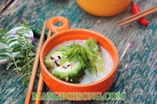 CÁCH LÀM CANH KHỔ QUA CHAY CHO NGÀY ĐẦU NĂM MỚI THÊM THANH TỊNH 5