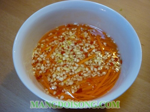 CÁCH LÀM CHẢ CUỐN THƠM NGON GIÒN RỤM VÀNG ƯƠM 1
