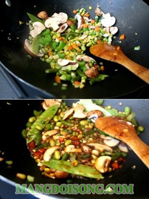 CÁCH LÀM CƠM CHIÊN NGŨ SẮC CHAY CHO NGÀY RẰM THÊM THANH TỊNH 3