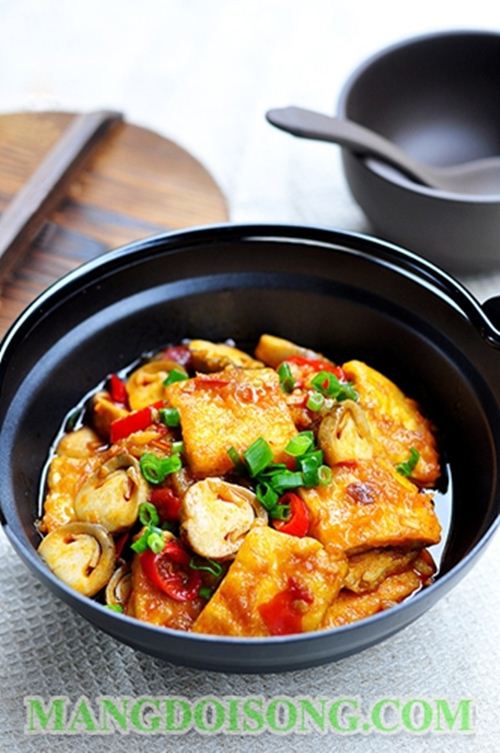 CÁCH LÀM ĐẬU HỦ SỐT NẤM NGON NGẤT NGÂY 4