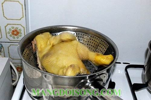 Cách làm gà hấp muối đơn giản mà ngon đẹp mắt 3