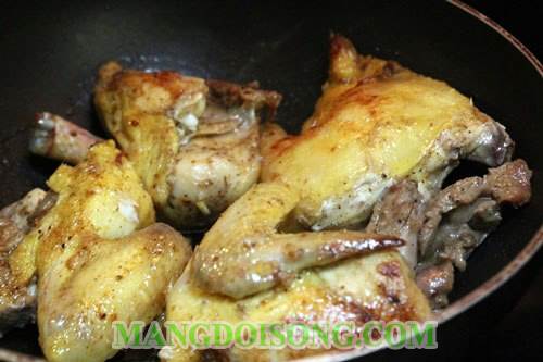 Cách làm gà nấu bia ngon tuyệt cho mọi người 2