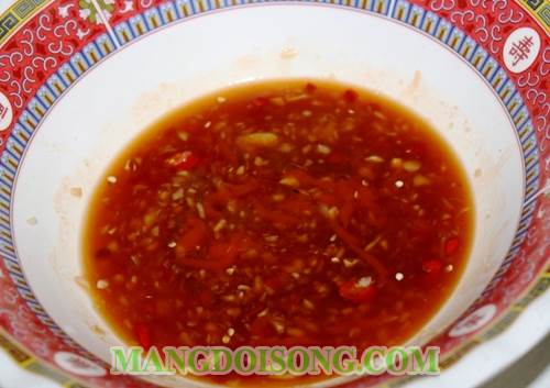 CÁCH LÀM GỎI MIẾN HẢI SẢN MANG PHONG CÁCH ẨM THỰC THÁI LAN 3