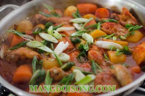 CÁCH LÀM MÓN GÀ KHO ĐẬM ĐÀ CHO CẢ NHÀ NGON MIỆNG 7