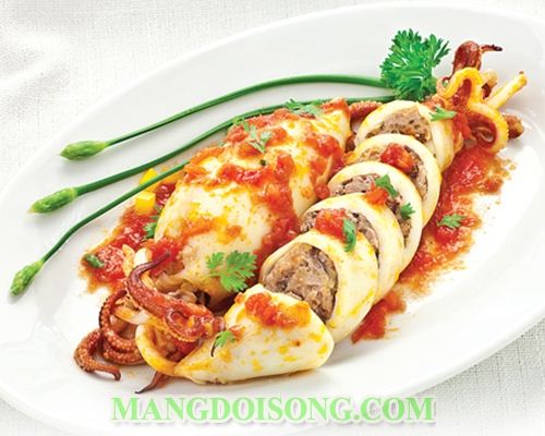 CÁCH LÀM MỰC NHỒI THỊT SỐT CÀ CHUA CHO BỮA CƠM THÊM NGON 4