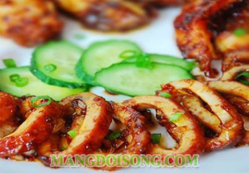 Cách làm mực xào tỏi cho bữa cơm tối ấm áp 8
