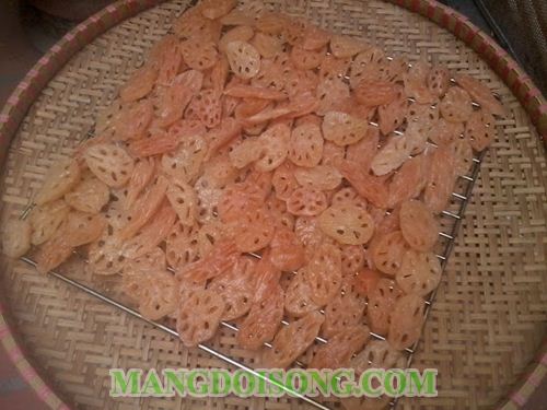 CÁCH LÀM MỨT CỦ SEN NGON NGẤT NGÂY KHAI VỊ ĐẦU XUÂN 3