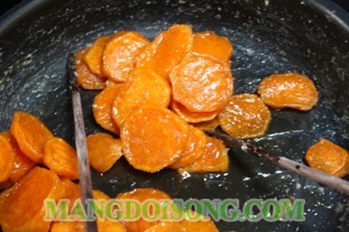 CÁCH LÀM MỨT KHOAI LANG NGON BỔ RẺ CHO NGÀY TẾT THÊM VUI 3
