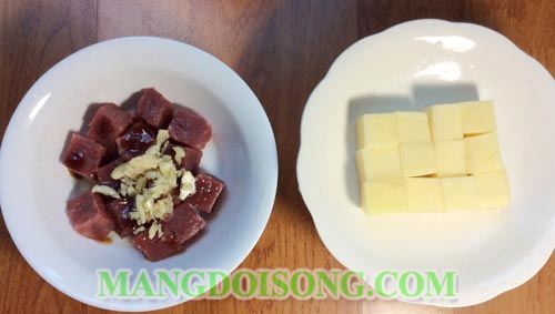 CÁCH LÀM THỊT BÒ LÚC LẮC NGON LẠ NHANH TẠI NHÀ 6