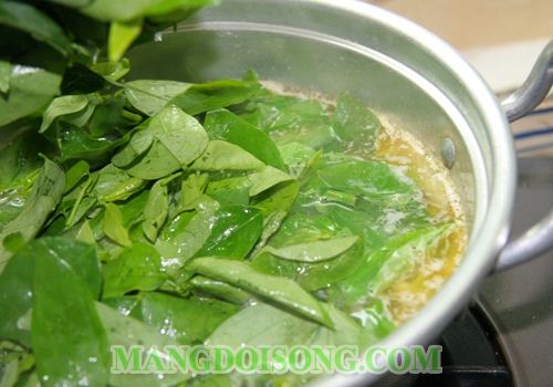 CÁCH NẤU CANH RAU NGÓT THỊT BẰM NGỌT NGON TỐT CHO HỆ TIÊU HÓA 3
