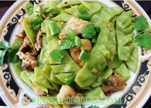 Cách làm đậu ván xào tóp mỡ thơm ngon cho bữa cơm 4