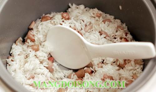 Cách nấu xôi đậu phộng dẻo ngon bảo quản được lâu 3