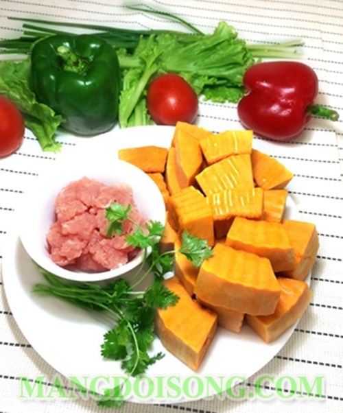 CANH BÍ ĐỎ THỊT BẰM MÁT NGỌT CHO BỮA CƠM NGON 1