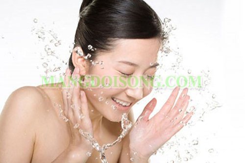 LÀM ĐẸP DA KHÔNG CẦN MỸ PHẨM