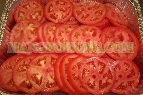 GIÚP BẠN CÓ LÀN DA TRẮNG MỘT CÁCH TỰ NHIÊN NHỜ CÀ CHUA