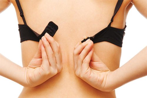 VÒNG MỘT HẤP DẪN, CĂNG ĐẦY SỨC SỐNG