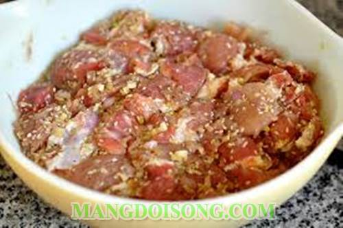 Cách làm ba chỉ nướng sa tế ngon cho bữa cơm gia đình 2