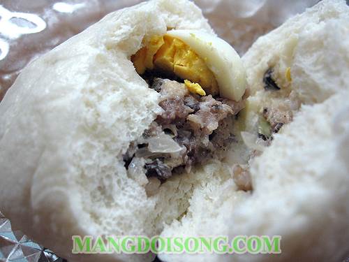 Cách làm bánh bao nhân thịt thơm ngon nóng hổi vừa thổi vừa ăn5