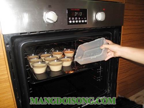 Cách làm bánh flan cà phê ngon thơm nồng hương vị ai cũng thích cực kì đơn giản 5