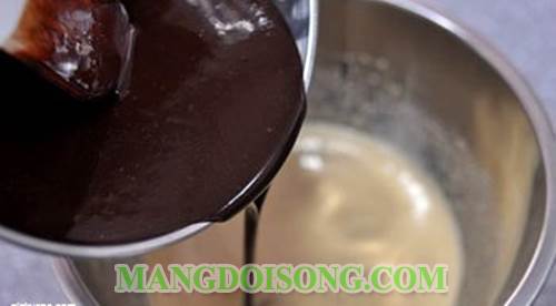 Cách làm bánh kem socola brownie mix mát lạnh sảng khoái dùng để tráng miệng sau bữa ăn 3