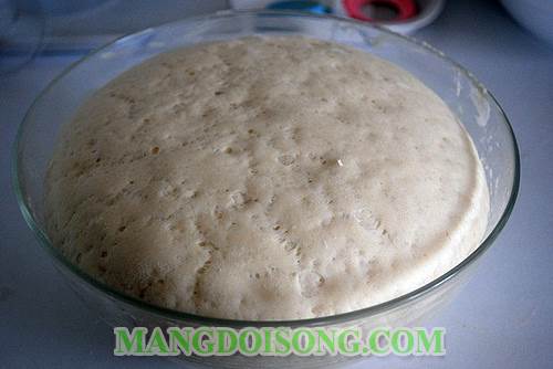 Cách làm bánh mì mỏng vỏ ruột dai giòn thơm đơn giản ngay tại bếp gia đình 3