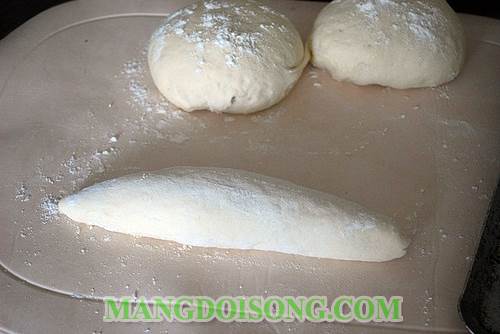 Cách làm bánh mì mỏng vỏ ruột dai giòn thơm đơn giản ngay tại bếp gia đình 5