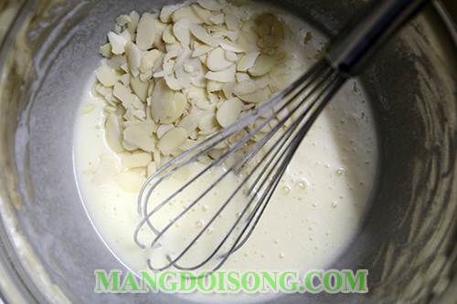 Cách làm bánh quy hạnh nhân thơm ngon giòn tan dùng làm món tráng miệng ngon hay làm món ăn vặt trong tiệc trà 4