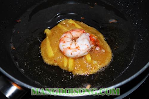 Cách làm bánh tôm khoai ngon cho cả nhà đổi gió vào ngày cuối tuần 5