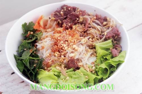 Cách làm bún thịt bò xào thơm ngon đơn giản chế biến ngay tại bếp nhà bạn cho bữa điểm tâm sáng thêm phong phú 6