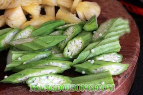 Cách làm canh chua đầu cá hồi chua ngọt cho ngày nắng 2