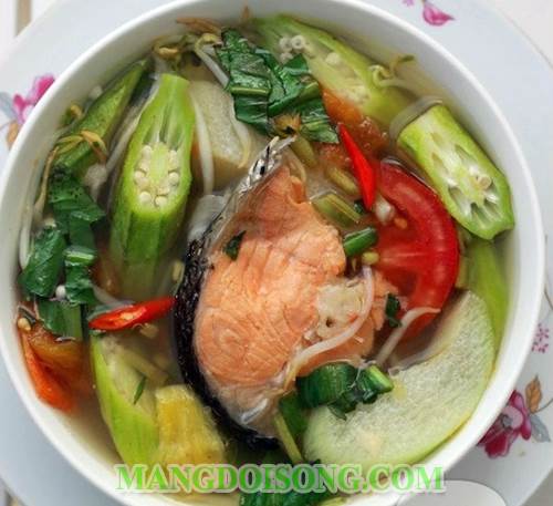 Cách làm canh chua đầu cá hồi chua ngọt cho ngày nắng 5