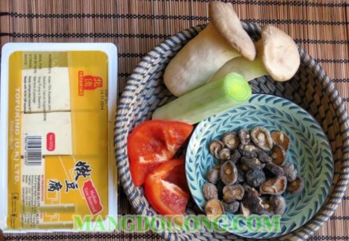 Cách làm đậu hủ sốt nấm hương thơm ngon lạ miệng 1