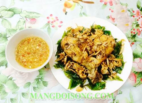 Cách làm đùi gà chiên lá mắc mật một món ăn ngon đặc sắc của dân tộc tày 6