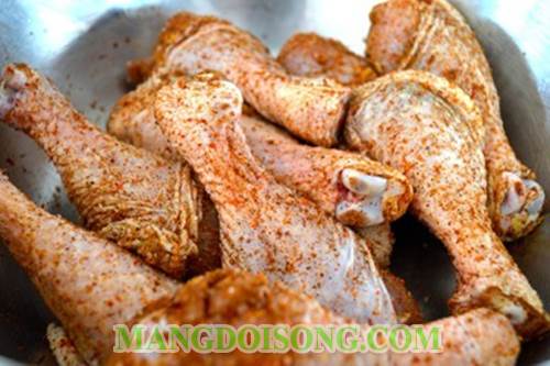 Cách làm đùi gà chiên ngũ vị thơm ngon giòn tan cho ngày tiệc thêm hấp dẫn 3