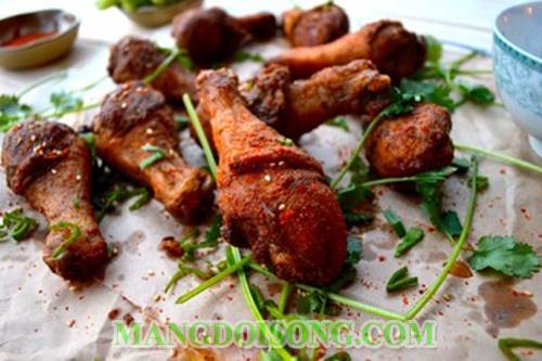 Cách làm đùi gà chiên ngũ vị thơm ngon giòn tan cho ngày tiệc thêm hấp dẫn 4