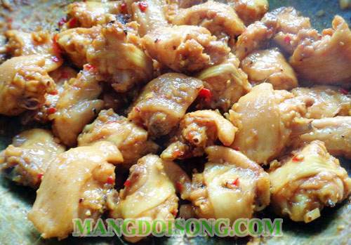 Cách làm gà xào sả ớt ngon nhất cho ngày có khách 3