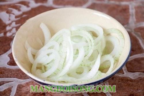 Cách làm gỏi gà rau răm chua chua cay cay nồng vị đơn giản cho ngày nghĩ cuối tuần tuần 2