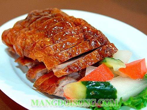 Cách làm heo quay ngon tại nhà cực kì đơn giản 4