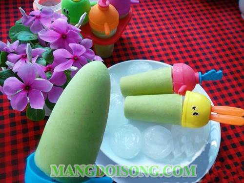 Cách làm kem bơ sáp ngon xanh mát lạnh trong ngày nghĩ 6