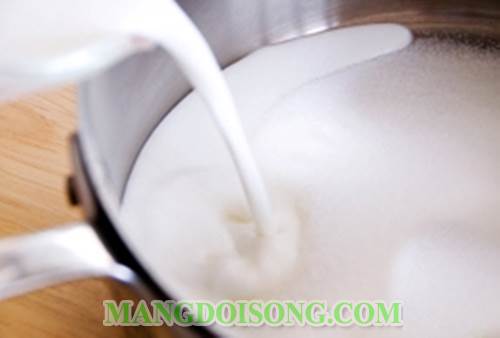 Cách làm kem dâu tằm ngon vừa giải nhiệt mùa hè vừa kích thích tăng vòng một cho các chị em 2