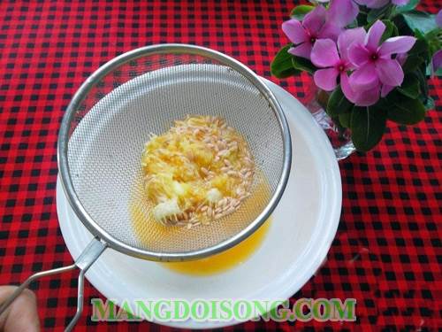 Cách làm kem dưa bở vừa ngon vừa mát từ trong ra ngoài 2