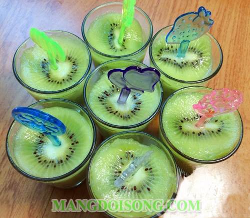 Cách làm kem kiwi ngon đơn giản cho mùa hè đáng yêu 6