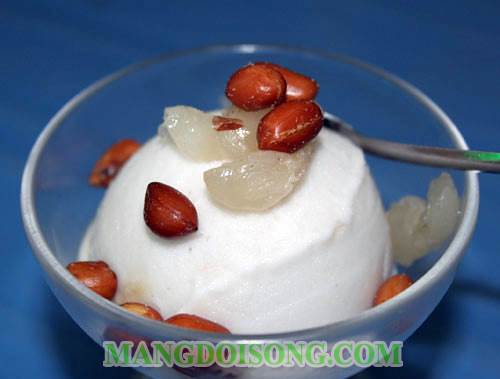 Cách làm kem vải ngon ngọt không cần máy trộn chỉ dùng tủ lạnh để giải nhiệt mùa hè 5